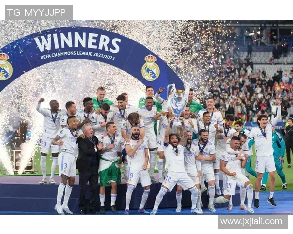 去年皇马与巴萨的巅峰对决回顾及精彩瞬间分析